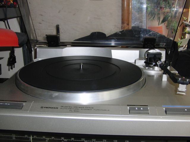 




giradischi PIONEER funzionante