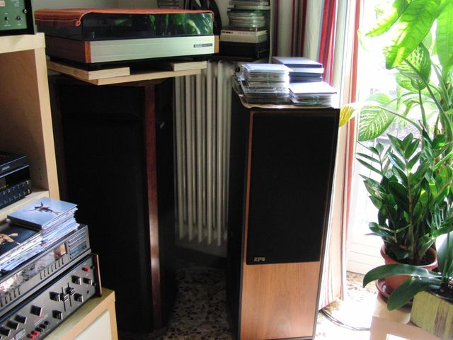 




casse EPICURE A500 casse tre vie con woofer passivo dal suono 